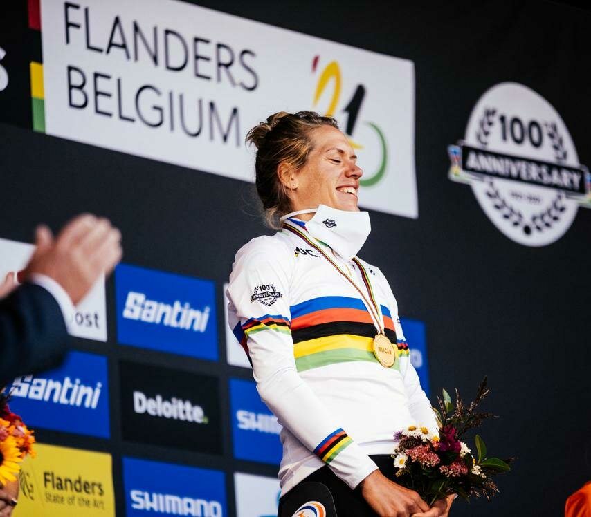 Van Dijk clinches second career time trial title