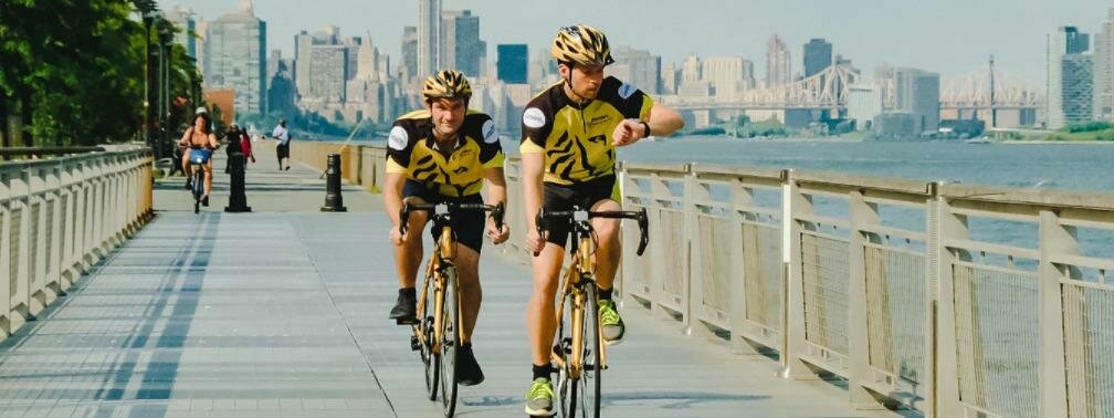 Flemish cycling craze reaches New York with spectacular flash mob